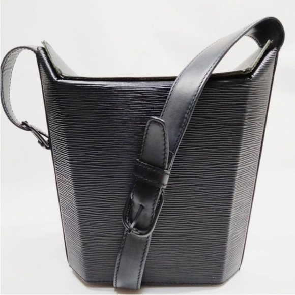 Louis Vuitton Black Epi Sac Seau - Picture 1 of 16